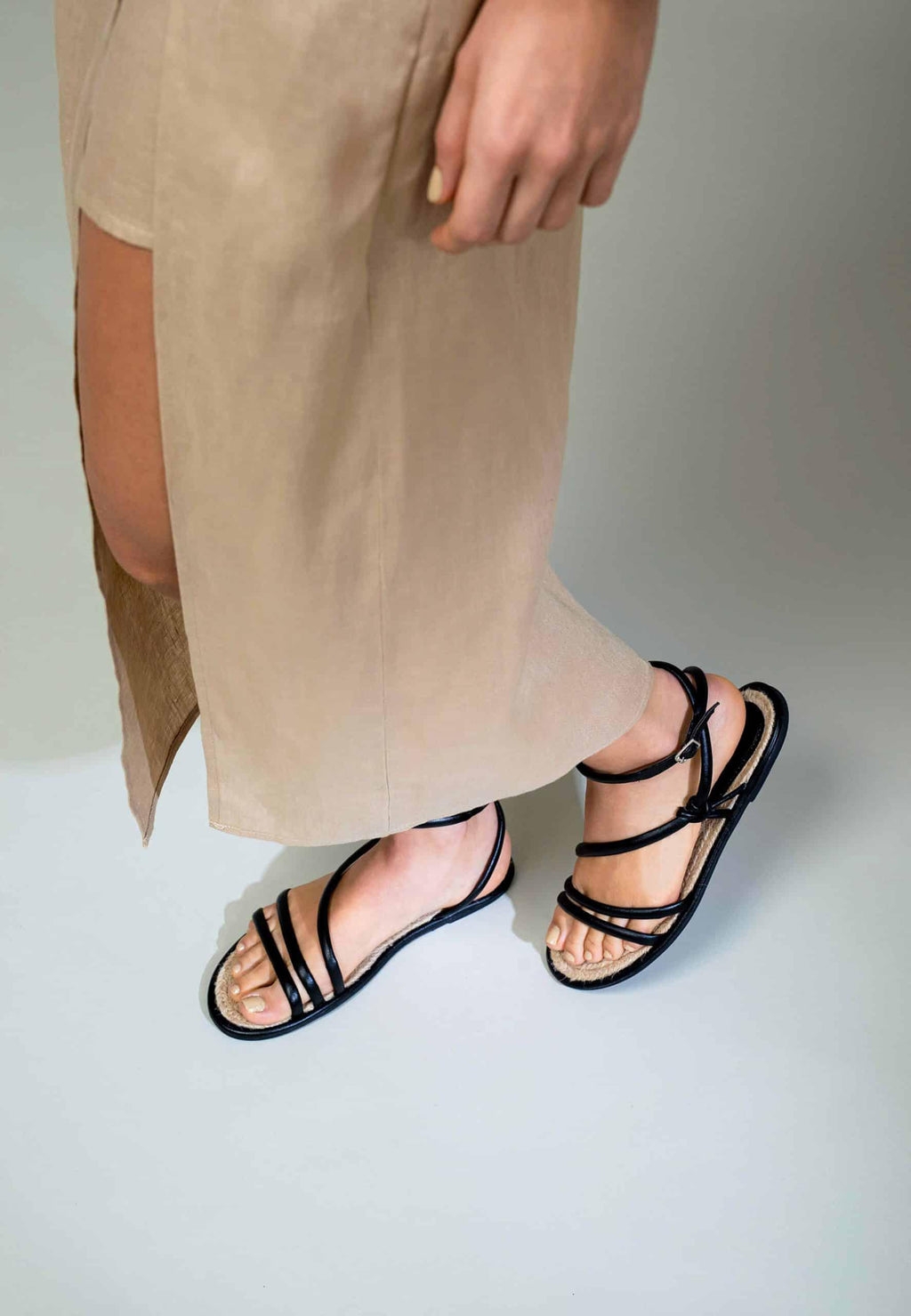 Angico Black Leather Strappy Flat (Copy)-3