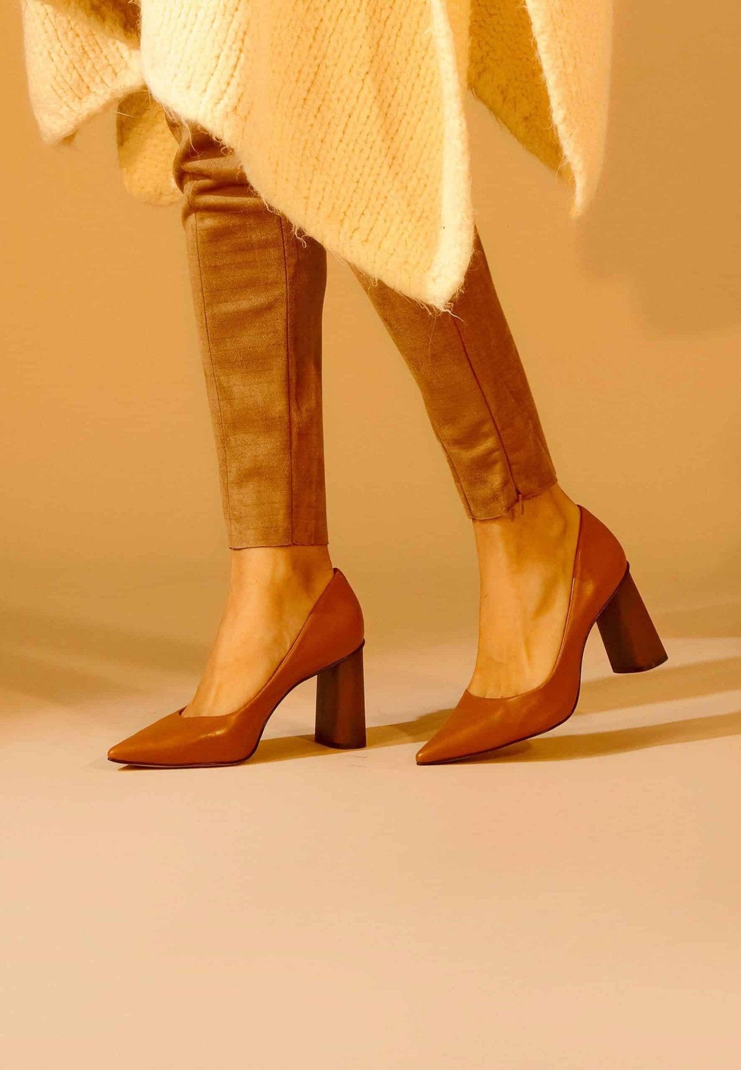 Plinia Leather Block Heel Pumps – 8.4cm Brown-3