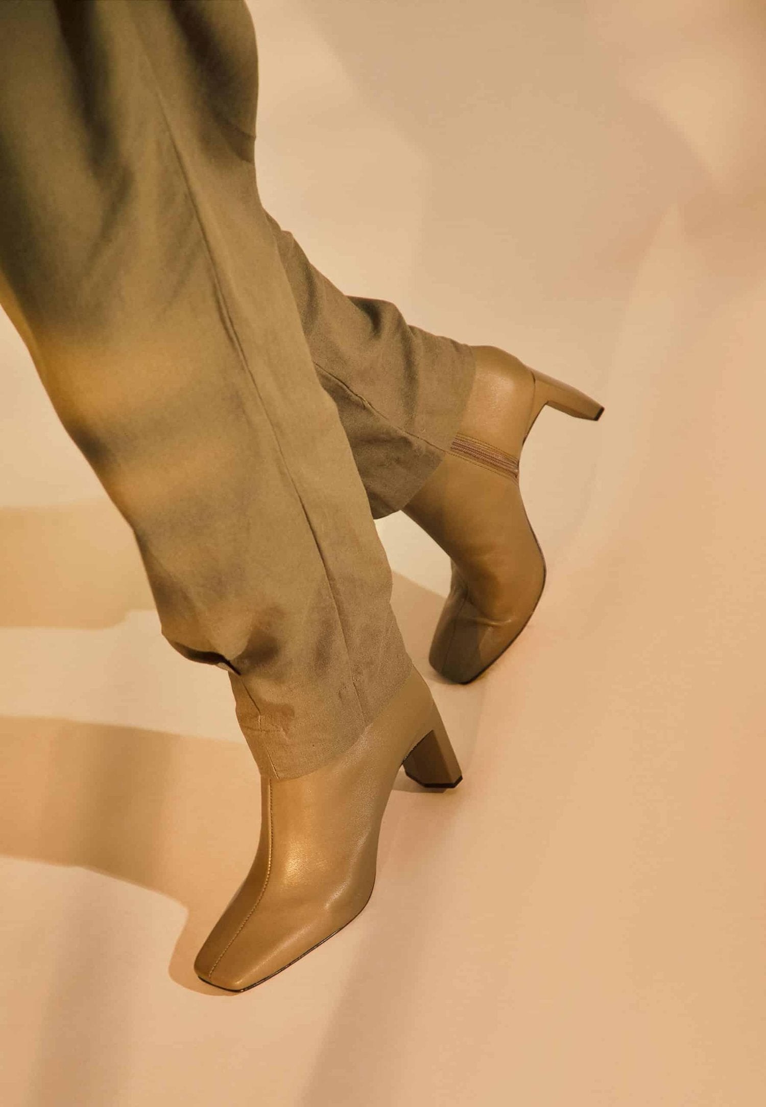 Senna Goat Olive Leather Boots – Block Heel